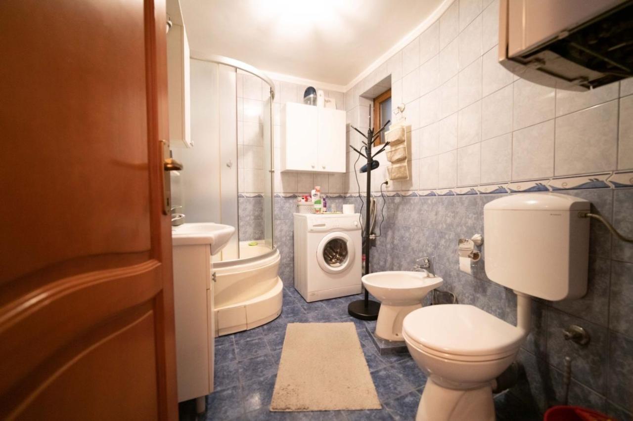 Apartman Yellow House SJJ Exterior foto